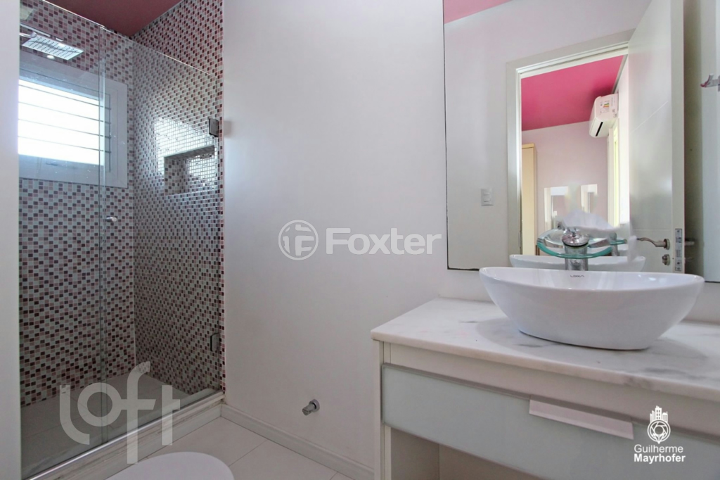 Casa à venda com 3 quartos, 206m² - Foto 29