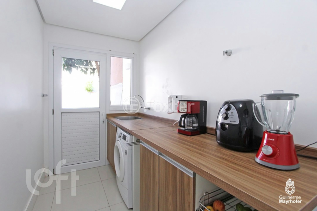 Casa à venda com 3 quartos, 206m² - Foto 14