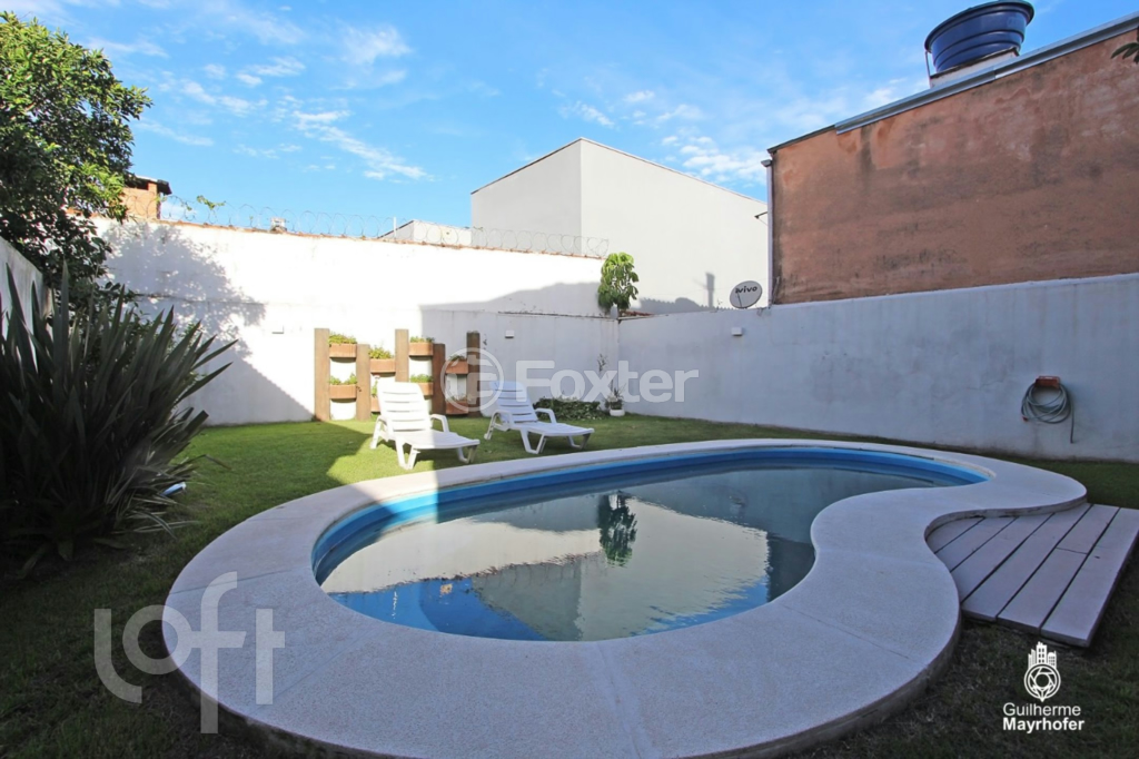 Casa à venda com 3 quartos, 206m² - Foto 11