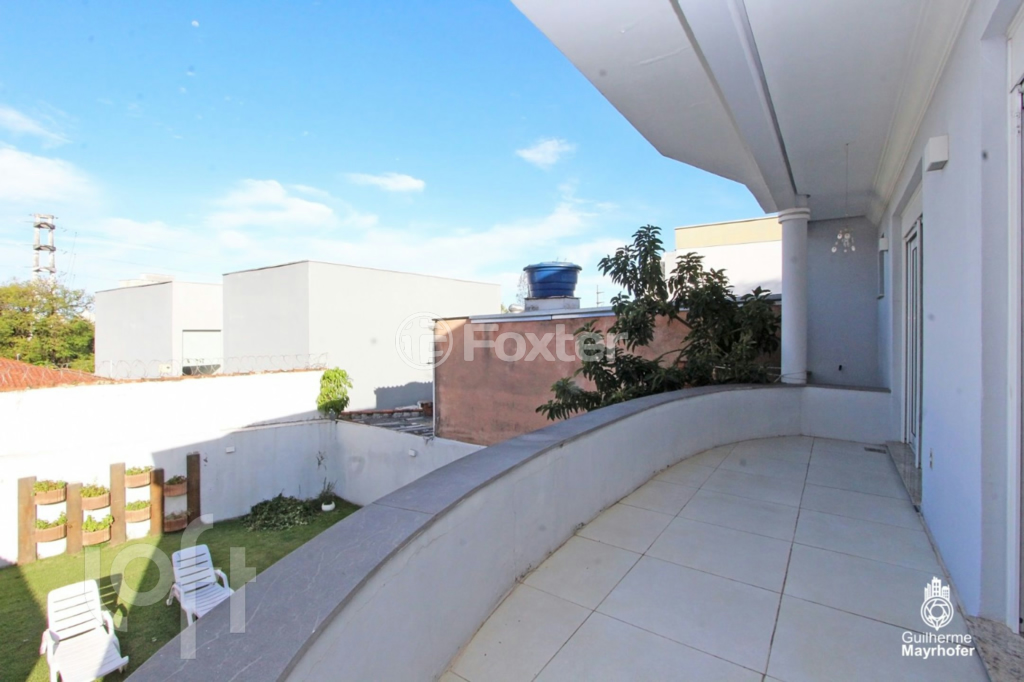 Casa à venda com 3 quartos, 206m² - Foto 18