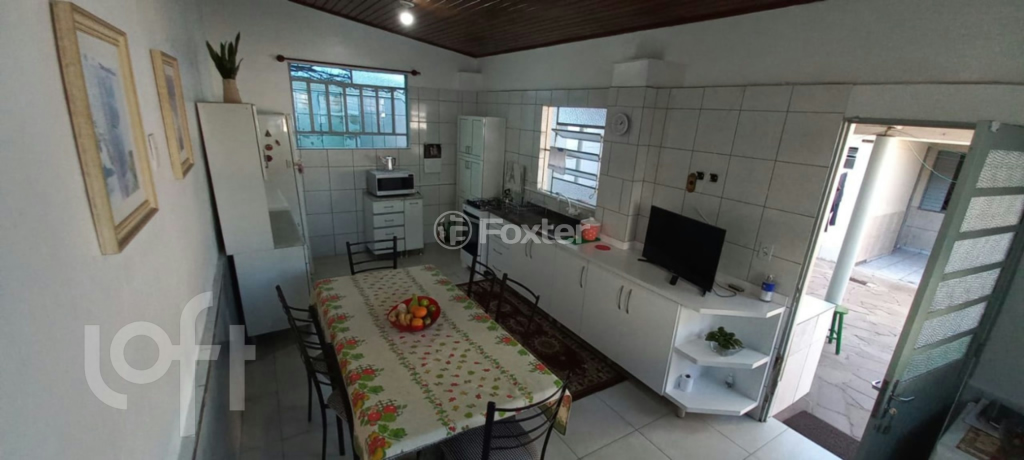 Casa à venda com 3 quartos, 179m² - Foto 4