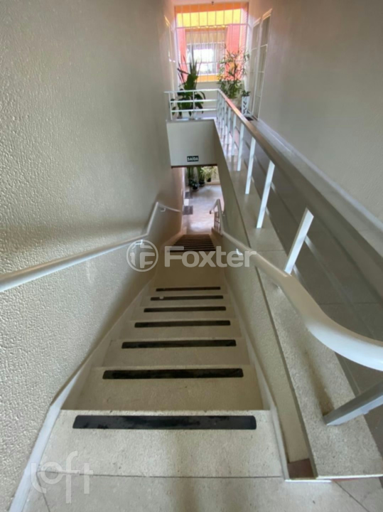 Apartamento à venda com 3 quartos, 87m² - Foto 9