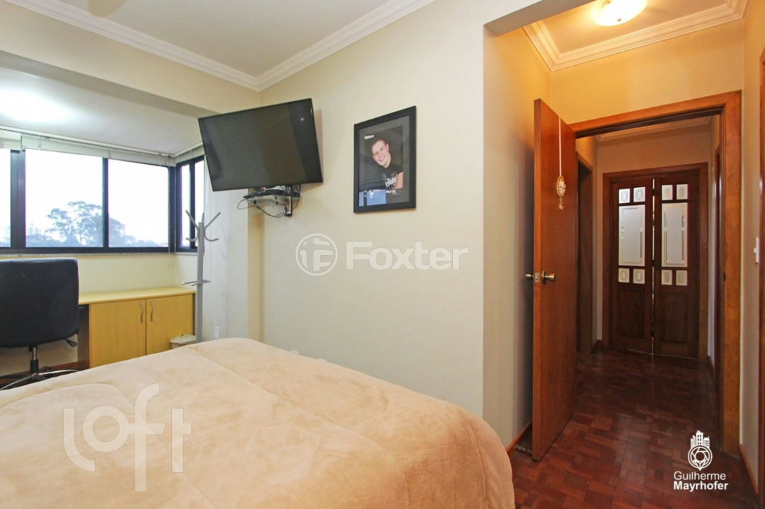 Apartamento à venda com 2 quartos, 76m² - Foto 11