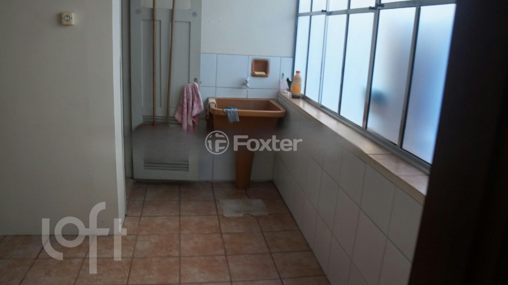 Apartamento à venda com 2 quartos, 79m² - Foto 23