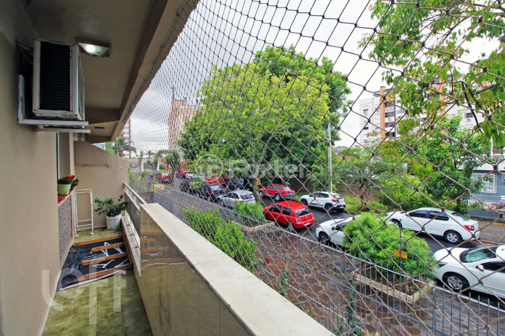 Apartamento à venda com 3 quartos, 108m² - Foto 2
