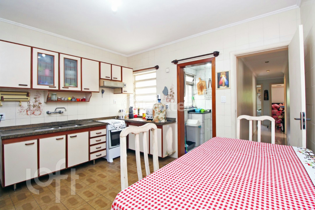 Apartamento à venda com 3 quartos, 108m² - Foto 7