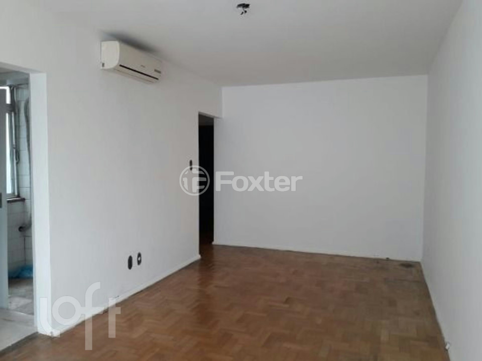 Apartamento à venda com 2 quartos, 70m² - Foto 4