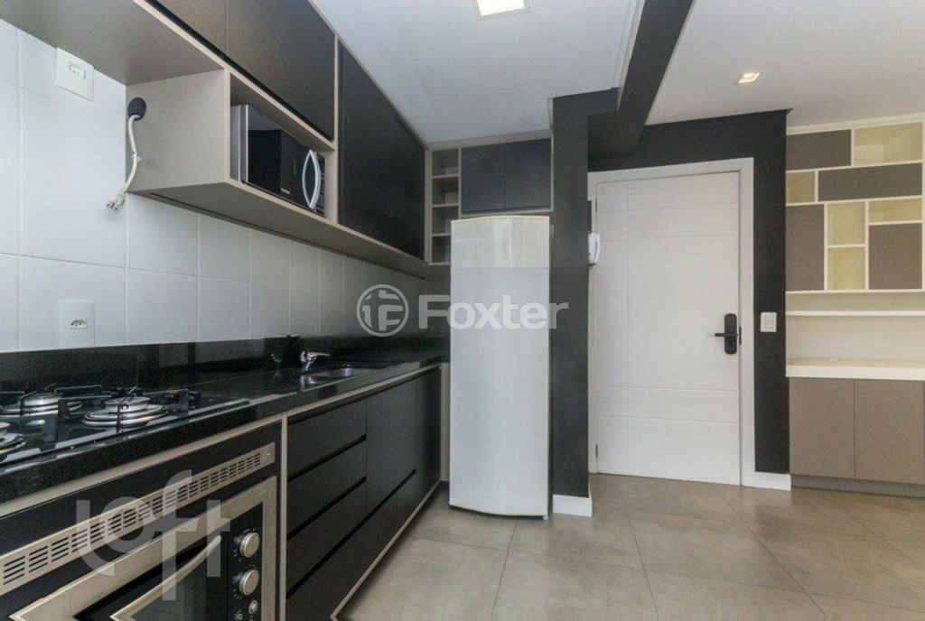 Apartamento à venda com 2 quartos, 70m² - Foto 5