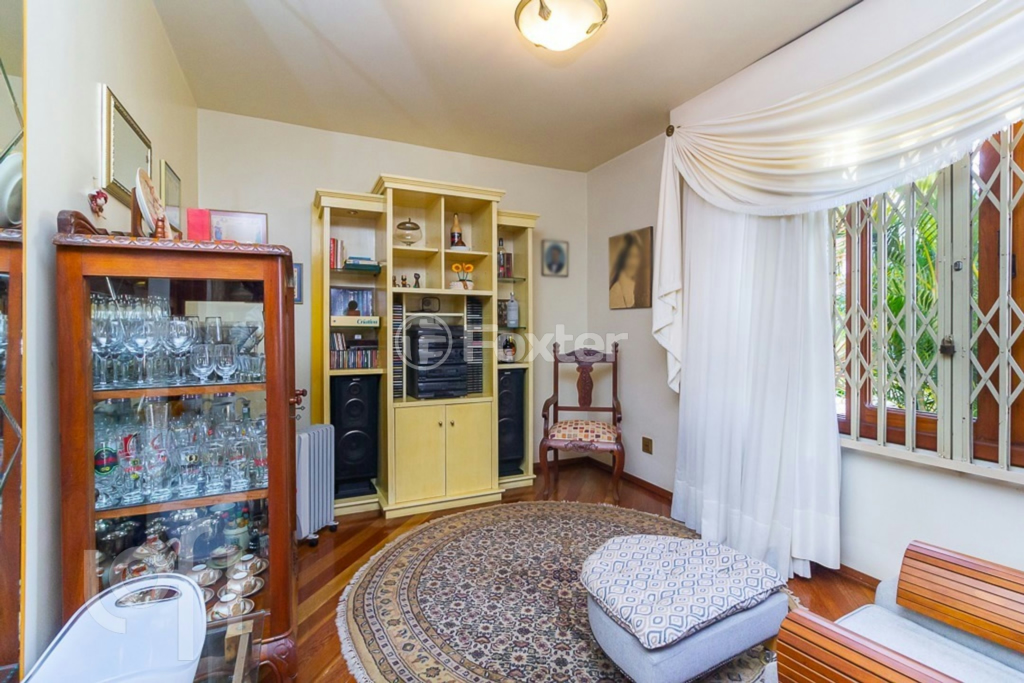 Casa à venda com 5 quartos, 407m² - Foto 4