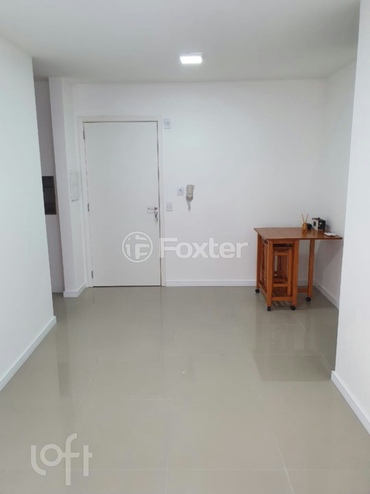 Apartamento à venda com 2 quartos, 50m² - Foto 2