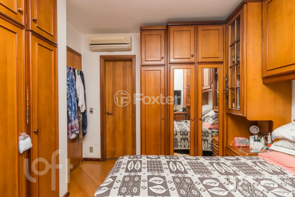 Apartamento à venda com 3 quartos, 234m² - Foto 16