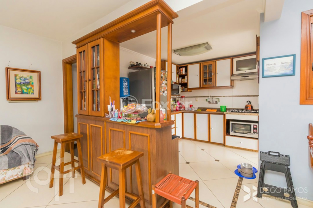 Apartamento à venda com 3 quartos, 234m² - Foto 6