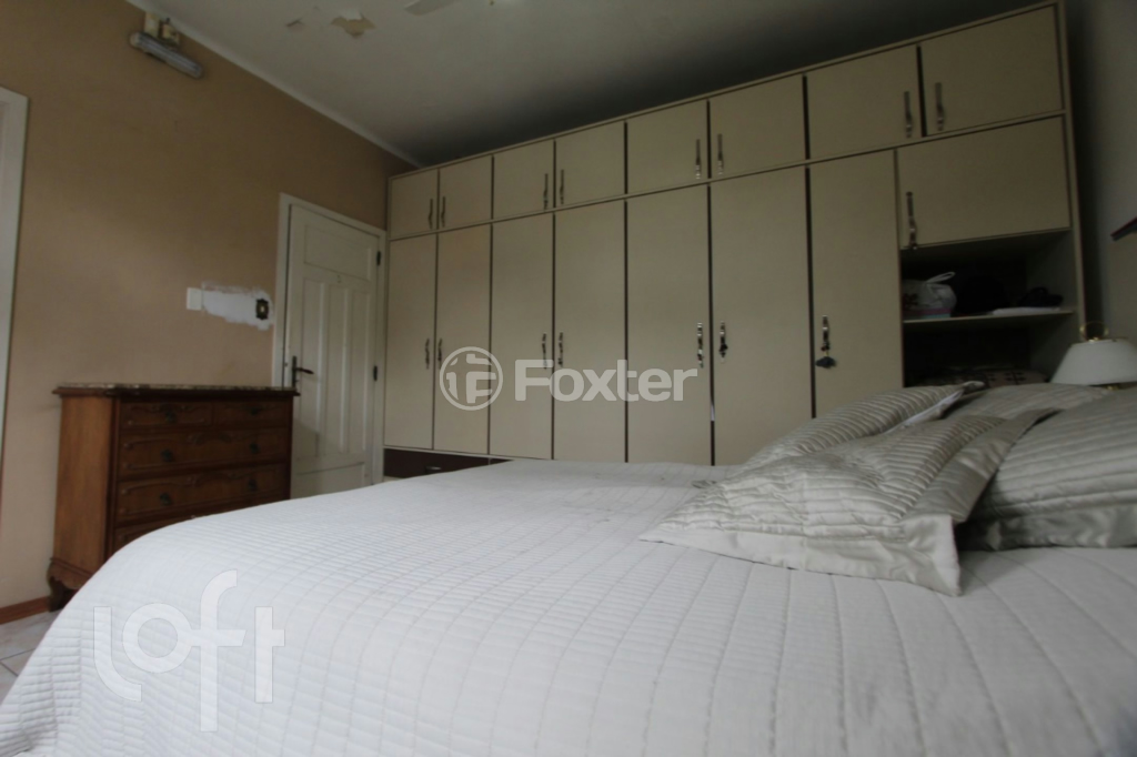 Casa à venda com 3 quartos, 370m² - Foto 14