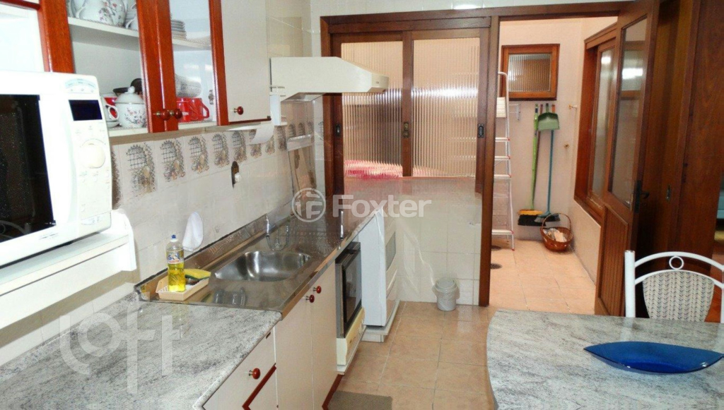 Casa à venda com 5 quartos, 203m² - Foto 30
