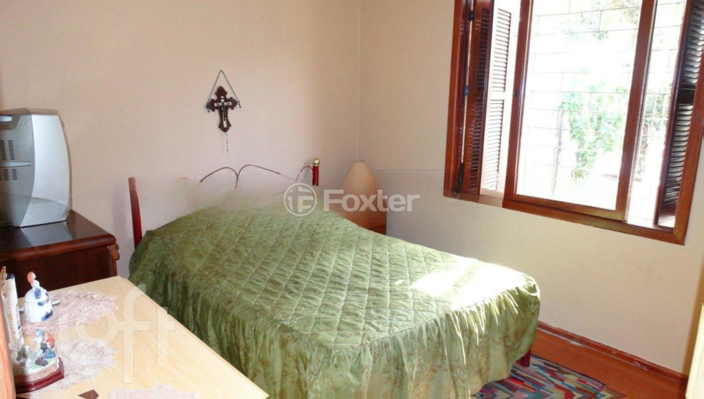 Casa à venda com 5 quartos, 203m² - Foto 7