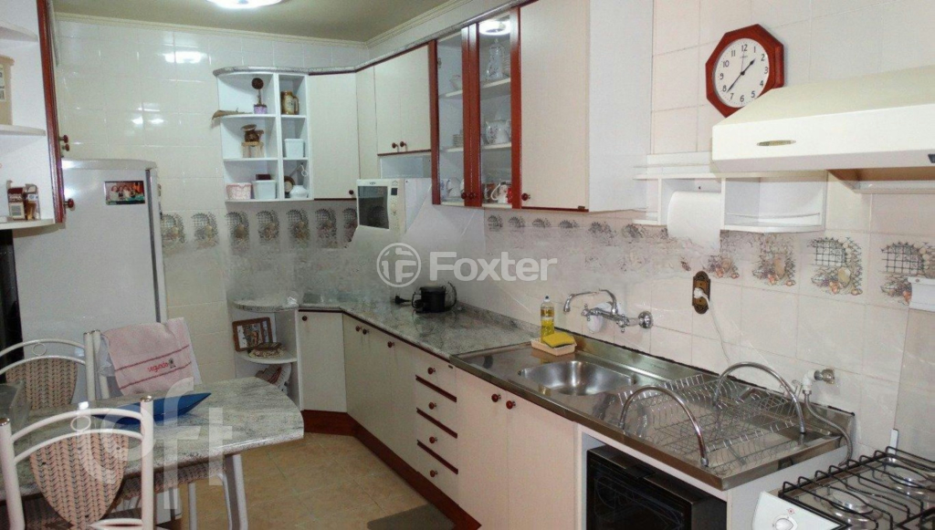 Casa à venda com 5 quartos, 203m² - Foto 29