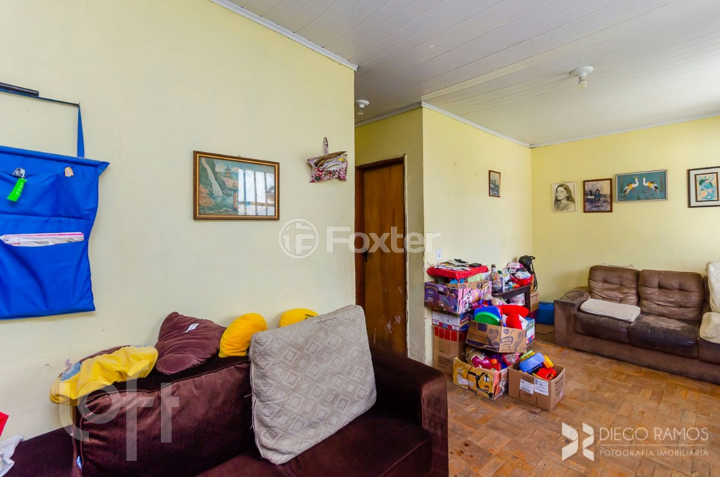 Casa à venda com 4 quartos, 200m² - Foto 3