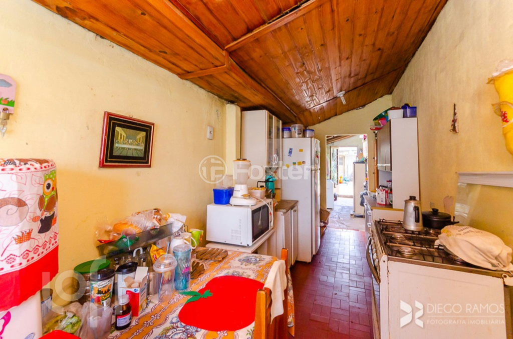 Casa à venda com 4 quartos, 200m² - Foto 13
