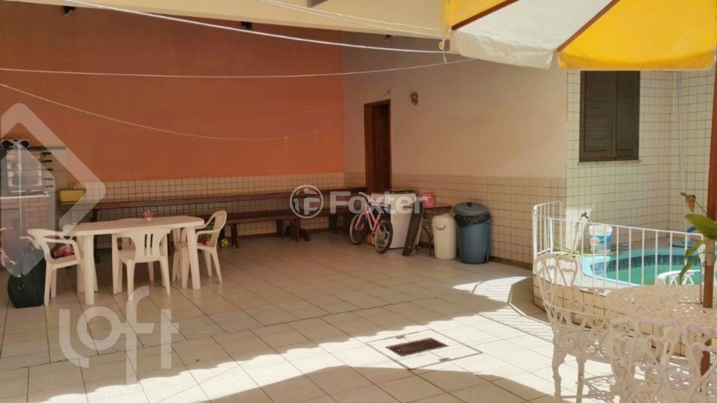 Casa à venda com 4 quartos, 290m² - Foto 6