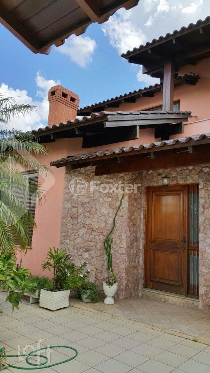 Casa à venda com 4 quartos, 290m² - Foto 3