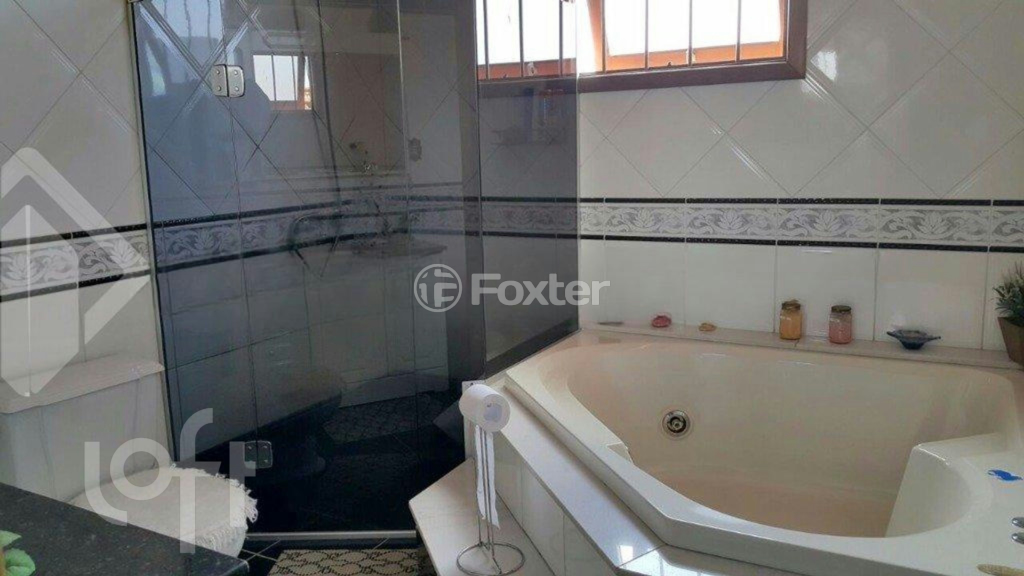 Casa à venda com 4 quartos, 290m² - Foto 20