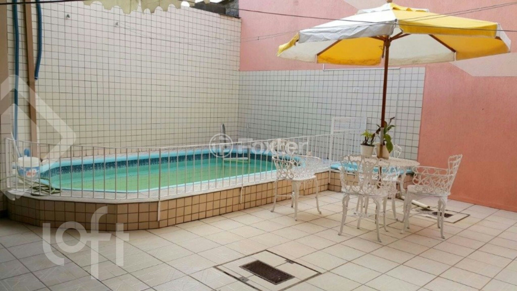 Casa à venda com 4 quartos, 290m² - Foto 7