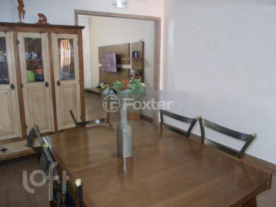 Casa à venda com 3 quartos, 210m² - Foto 6