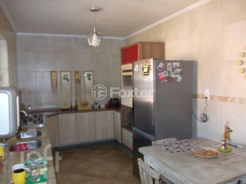 Casa à venda com 3 quartos, 210m² - Foto 10