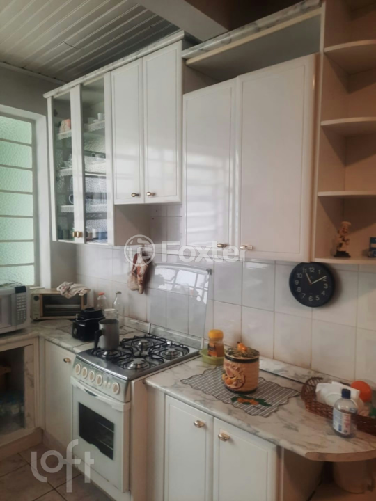 Casa à venda com 3 quartos, 75m² - Foto 5