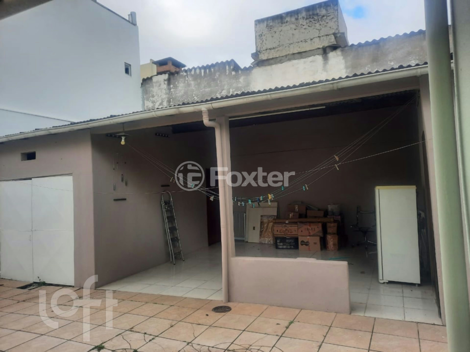 Casa à venda com 3 quartos, 75m² - Foto 12