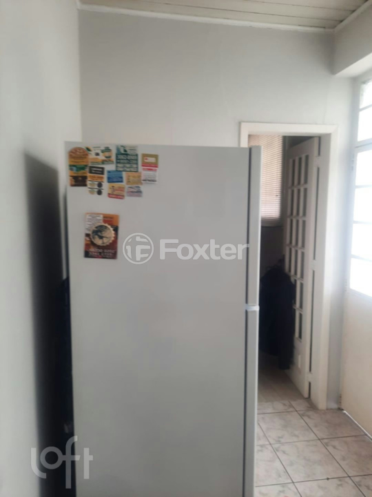 Casa à venda com 3 quartos, 75m² - Foto 7