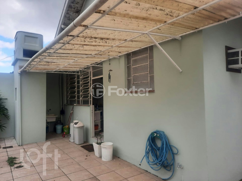 Casa à venda com 3 quartos, 75m² - Foto 13