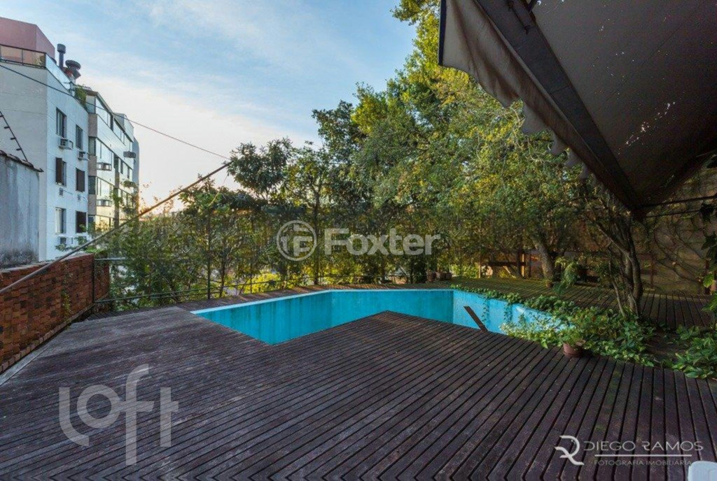 Casa à venda com 5 quartos, 738m² - Foto 1