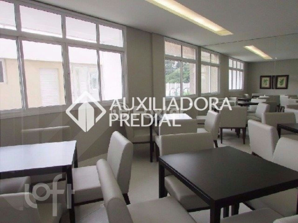Apartamento à venda com 2 quartos, 65m² - Foto 16