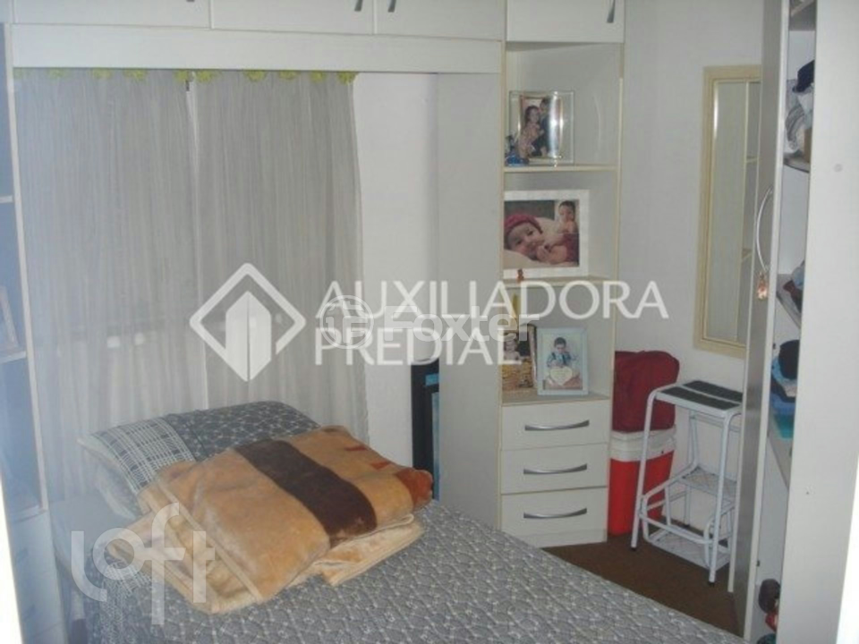 Casa à venda com 2 quartos, 150m² - Foto 6