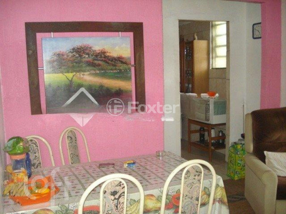 Casa à venda com 2 quartos, 150m² - Foto 2