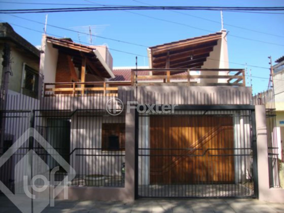 Casa à venda com 3 quartos, 160m² - Foto 1