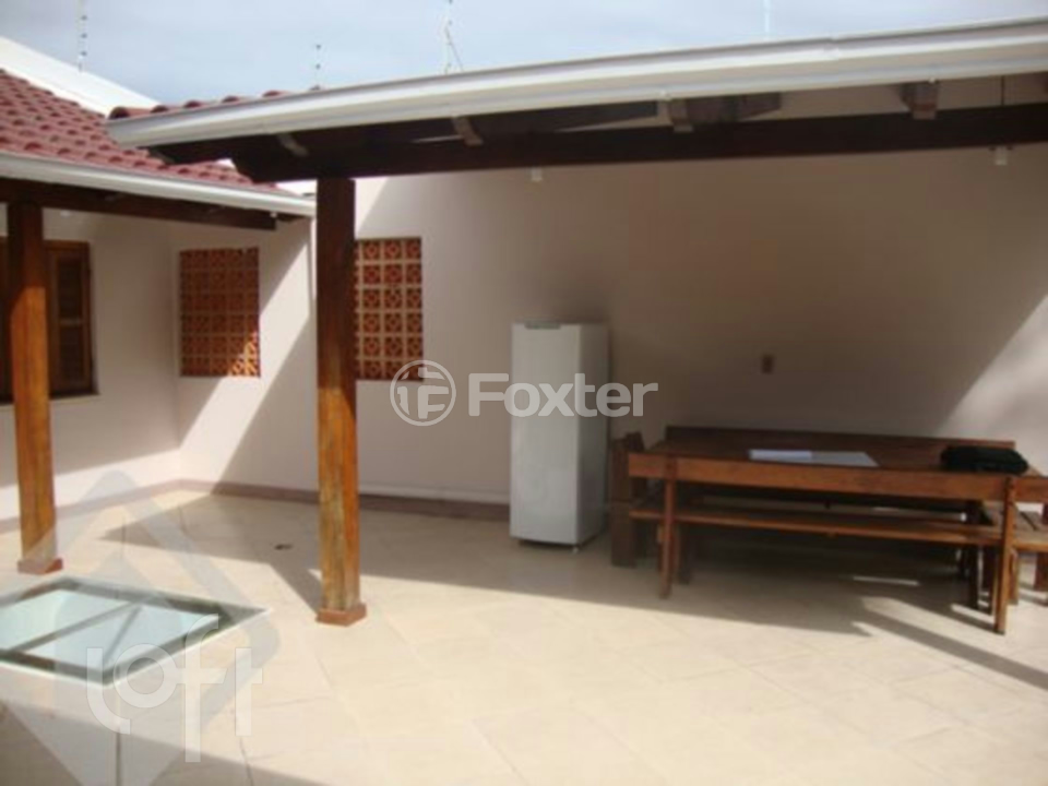 Casa à venda com 3 quartos, 160m² - Foto 25