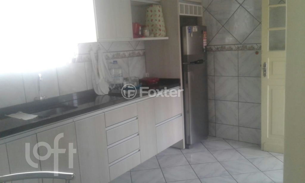 Casa à venda com 3 quartos, 261m² - Foto 11