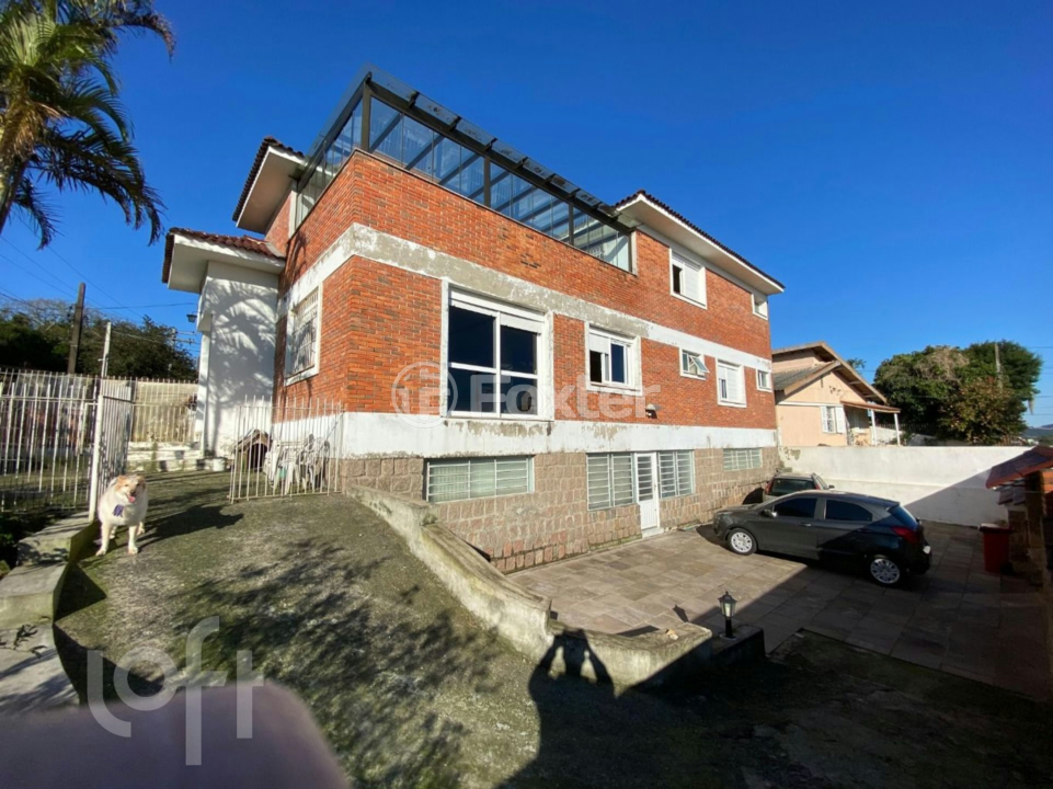 Casa à venda com 6 quartos, 321m² - Foto 52