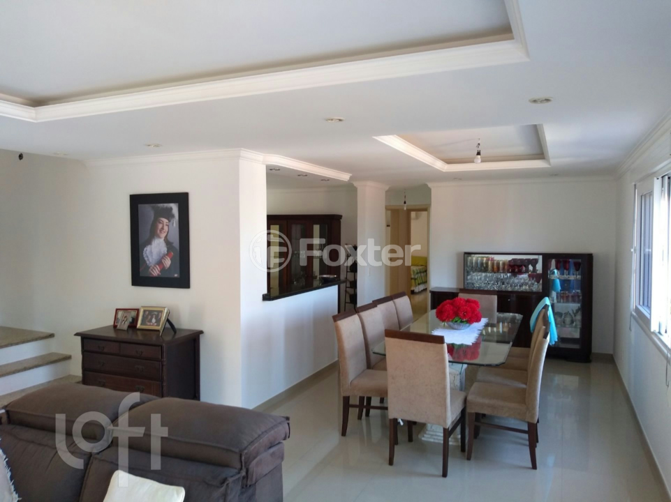 Casa à venda com 6 quartos, 321m² - Foto 10