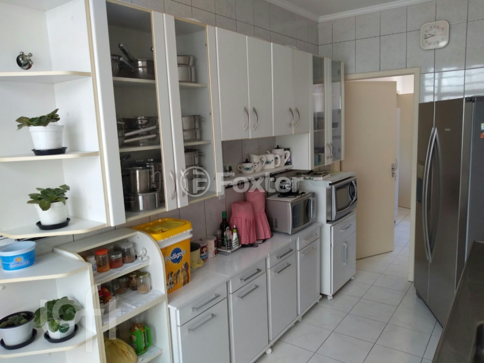 Casa à venda com 6 quartos, 321m² - Foto 12