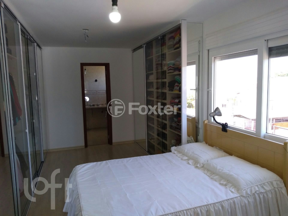 Casa à venda com 6 quartos, 321m² - Foto 32