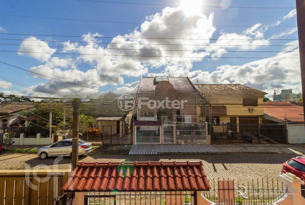 Casa à venda com 4 quartos, 250m² - Foto 18