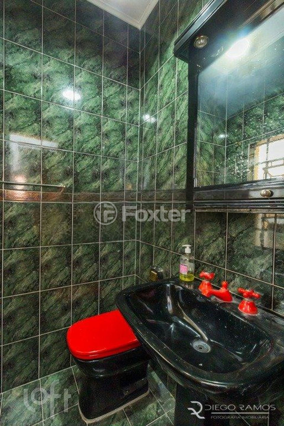 Casa à venda com 4 quartos, 250m² - Foto 25