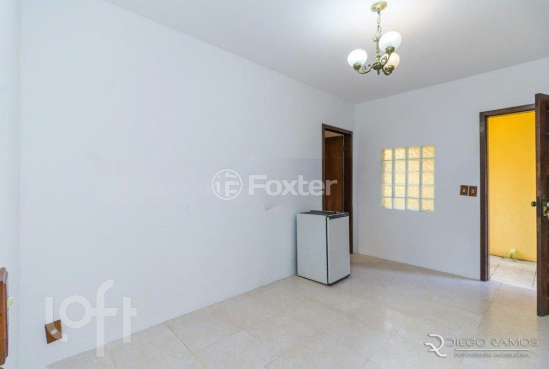 Casa à venda com 4 quartos, 250m² - Foto 26