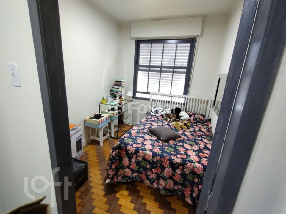 Apartamento à venda com 3 quartos, 84m² - Foto 2