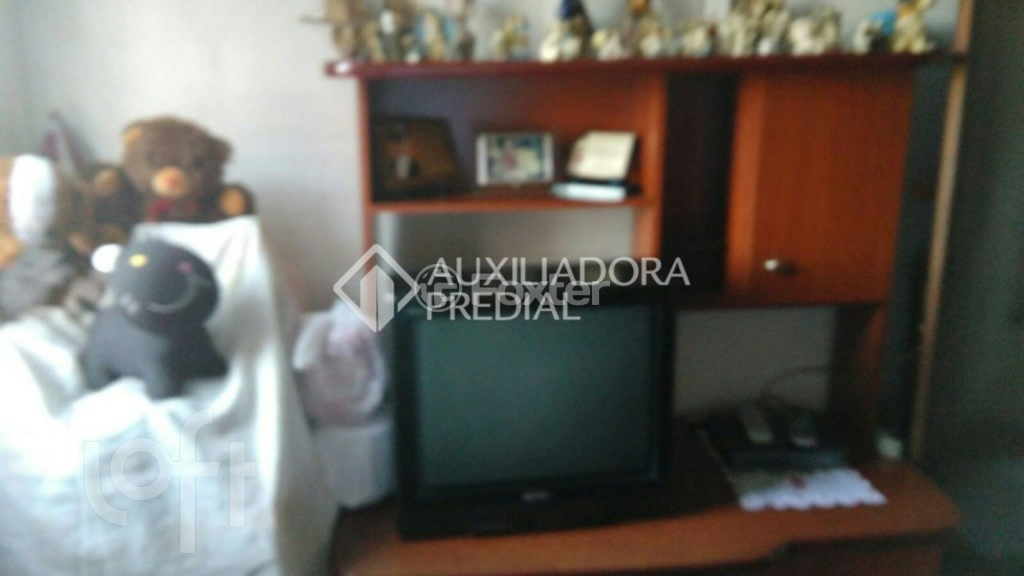 Apartamento à venda com 2 quartos, 43m² - Foto 2