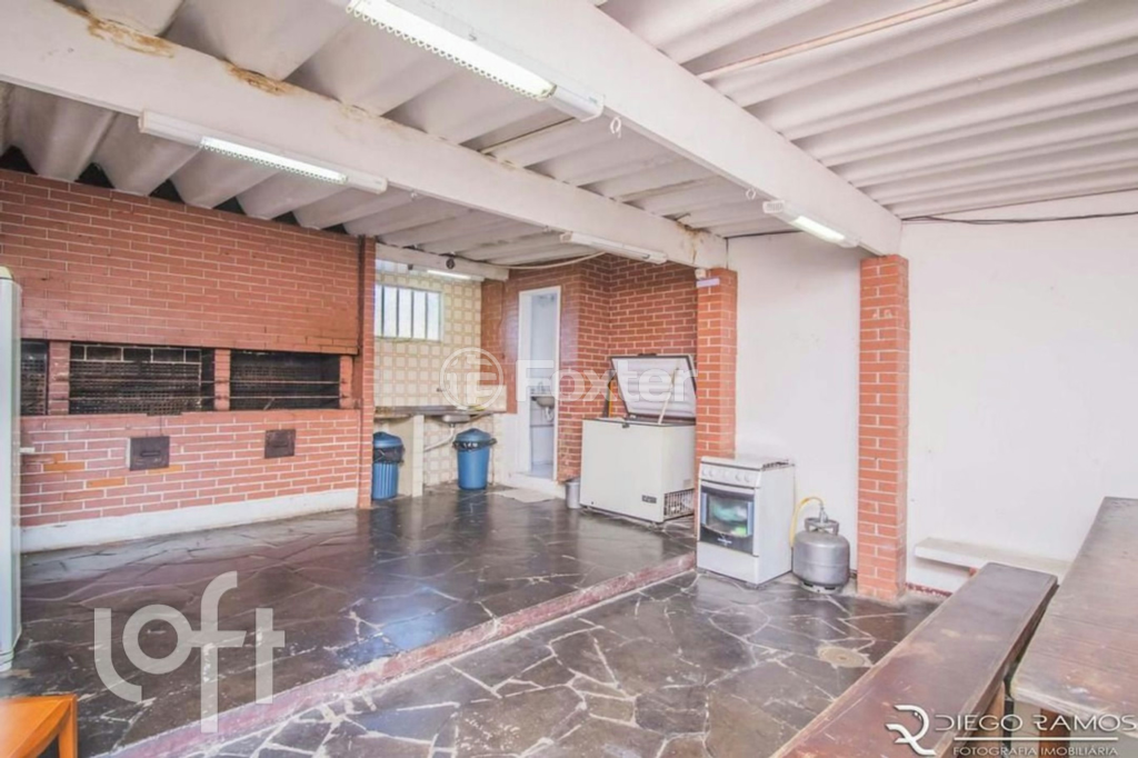Apartamento à venda com 2 quartos, 60m² - Foto 25