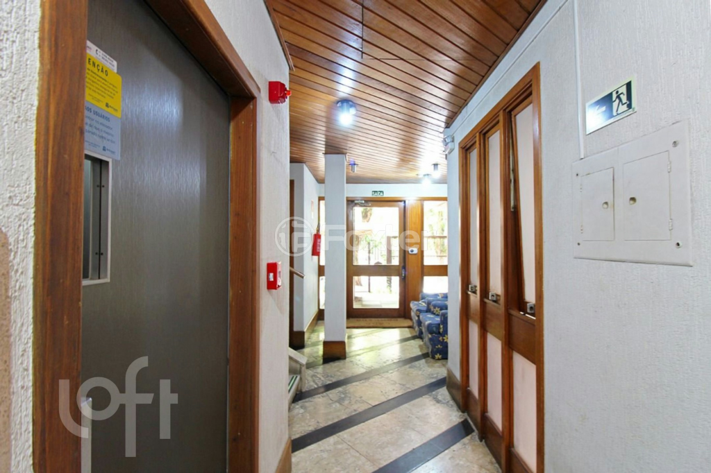 Apartamento à venda com 1 quarto, 45m² - Foto 13
